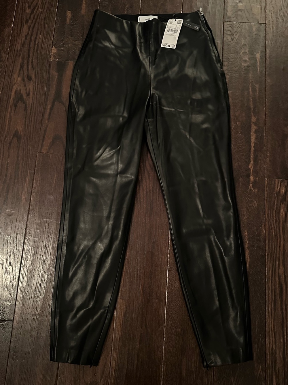 [NWT] MANGO_Women’s Black Faux Leather Pants